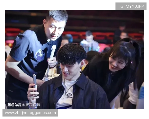 江西CBA球队与本地足球宝贝共演活动回顾